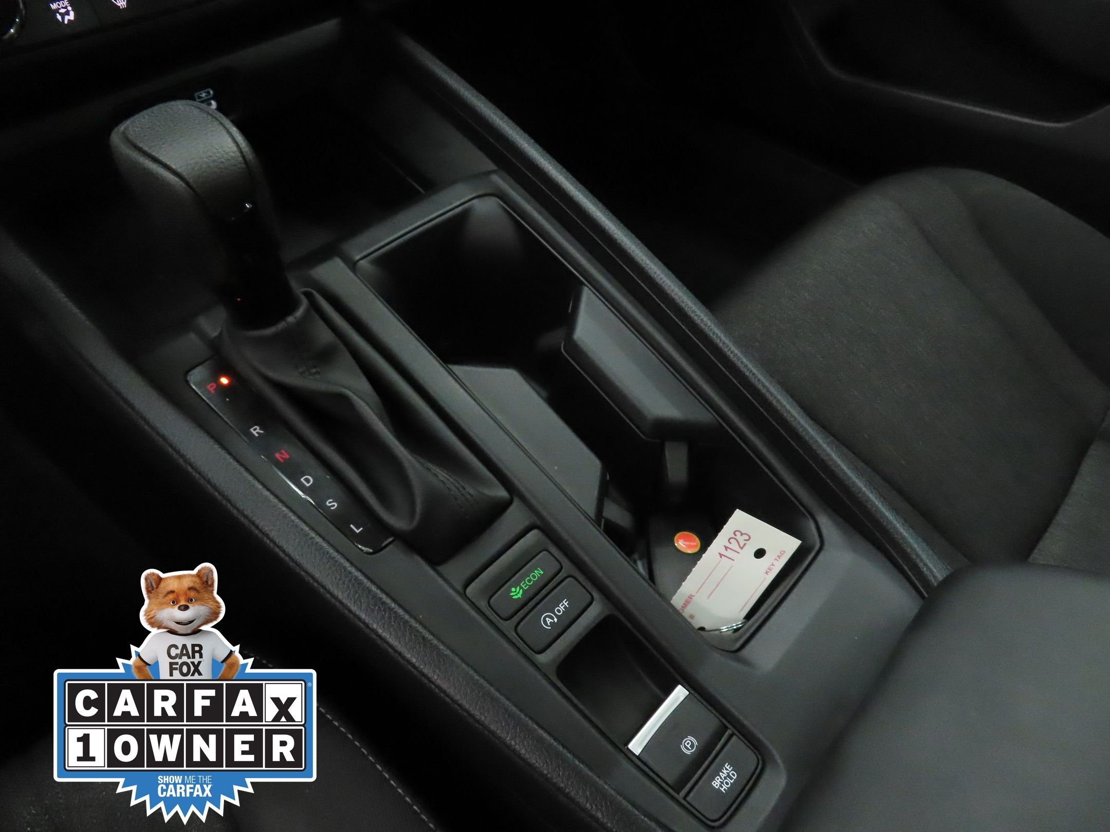 Used 2025  Honda SE image 16