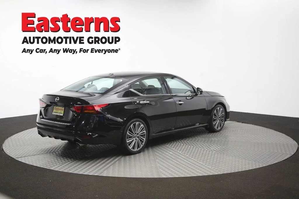Used 2023 Black Nissan 2.5 SL image 41