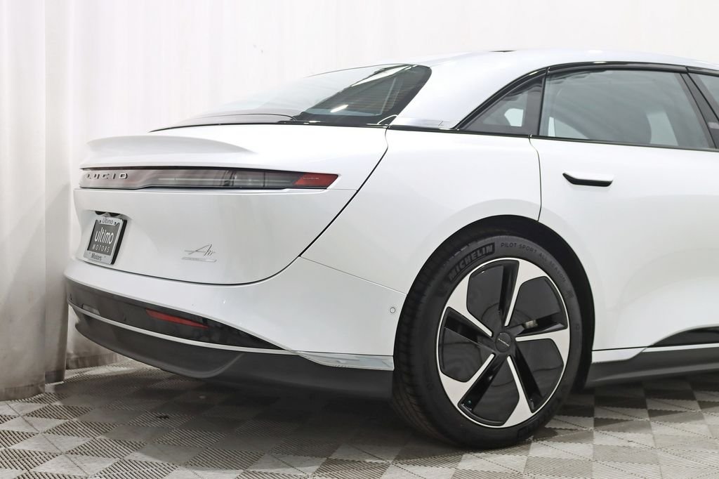 2023 Lucid Air Touring - Photo 9