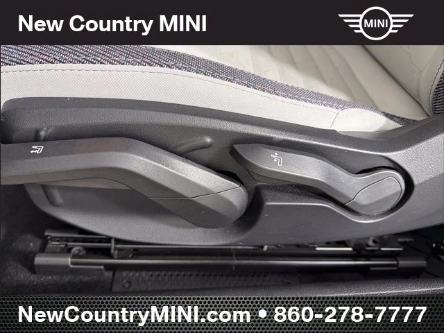 Certified Used 2026 Blue MINI Signature image 12