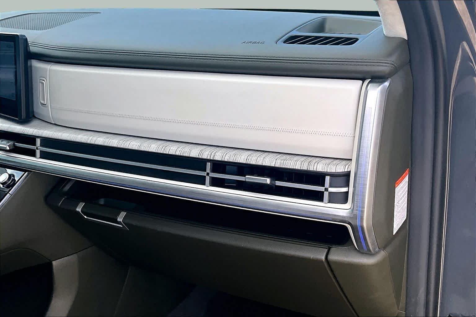 Used 2025 Ecotronic Gray Hyundai Calligraphy image 19