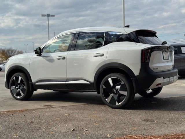 New 2026 White Nissan SR image 5