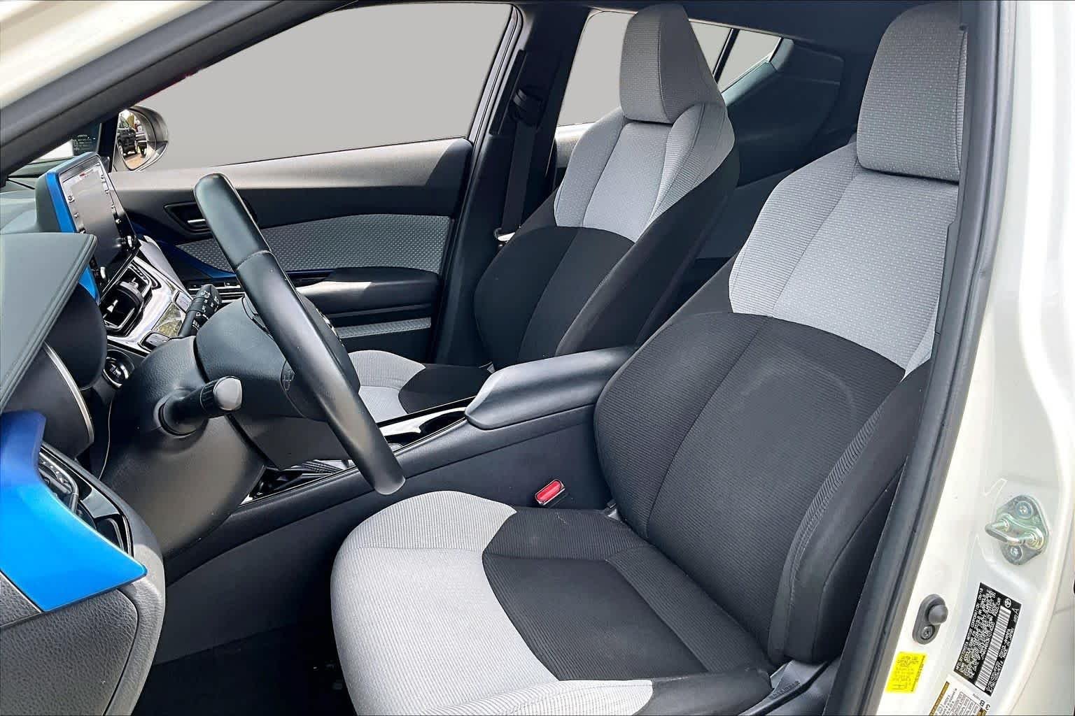 Pre-Owned 2019 Toyota C-HR XLE