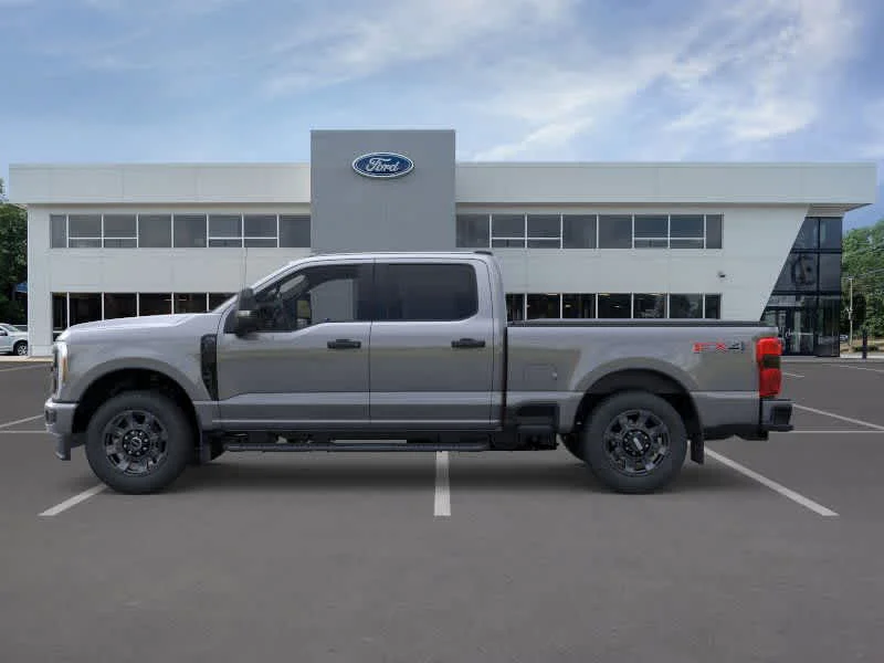 New 2026 Carbonized Gray Metallic Ford XL image 3