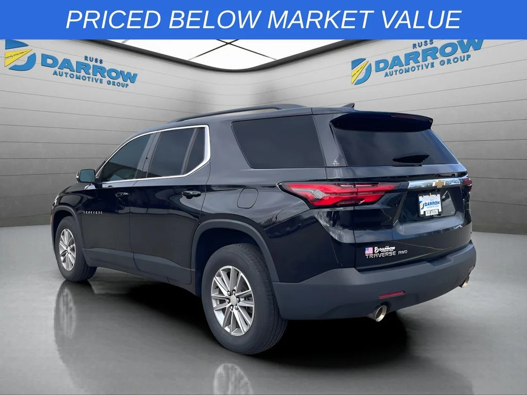 Used 2023 Black Chevrolet LT image 3