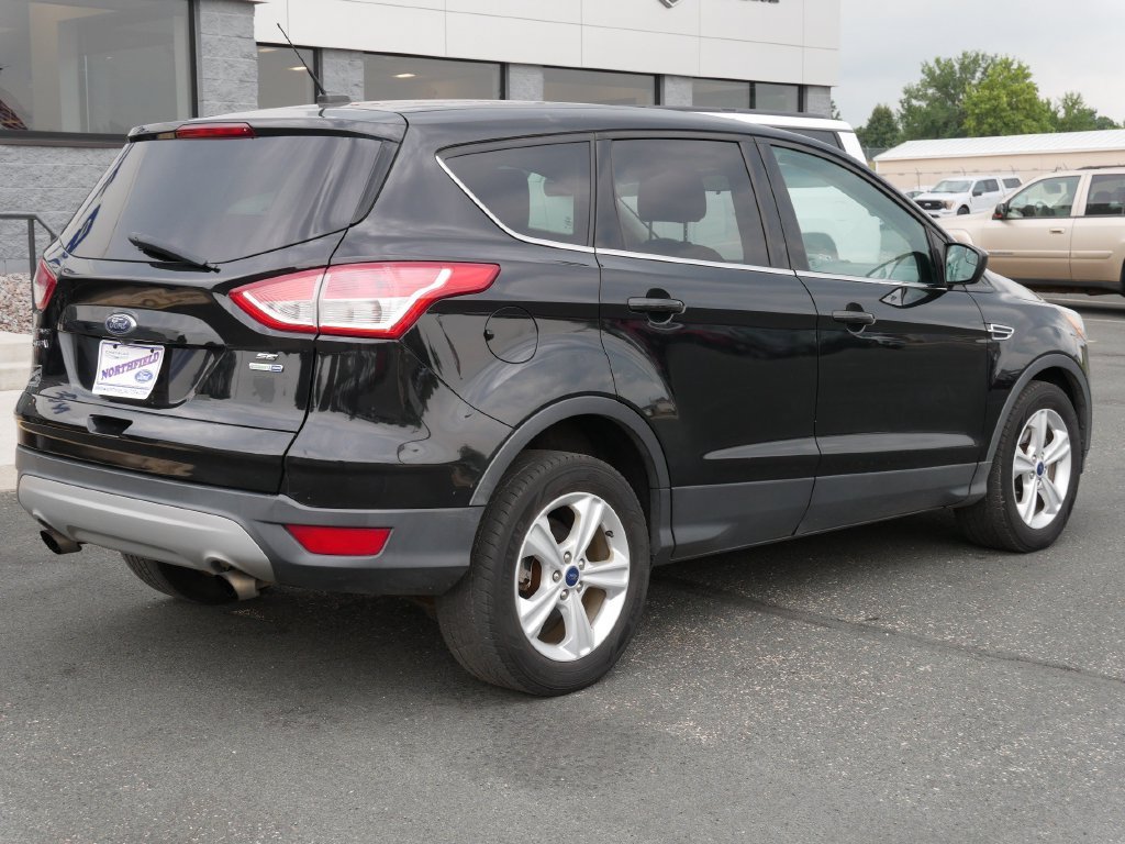 Used 2015 Black Ford SE image 8