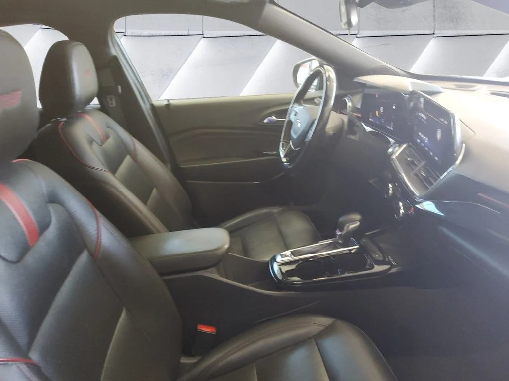 Used 2024 Black Chevrolet 2RS image 13