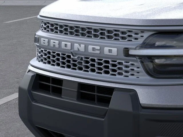 New 2025 Carbonized Gray Metallic Ford Outer Banks® image 17