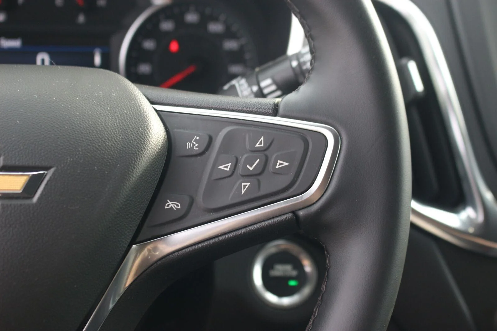 Used 2024 Sterling Gray Metallic Chevrolet LT image 20