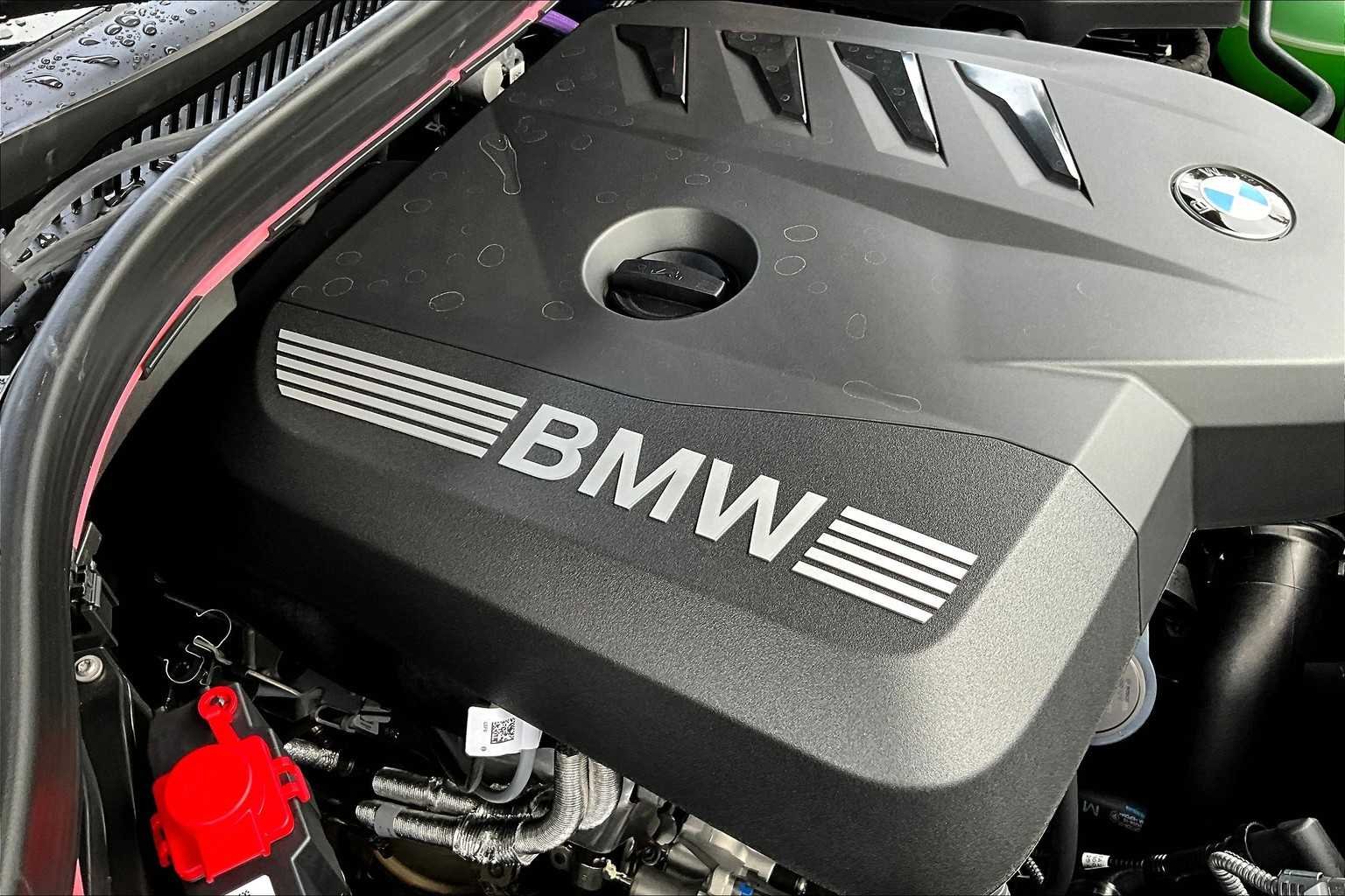 New 2026 Arctic Race Blue Metallic BMW 30 xDrive image 17