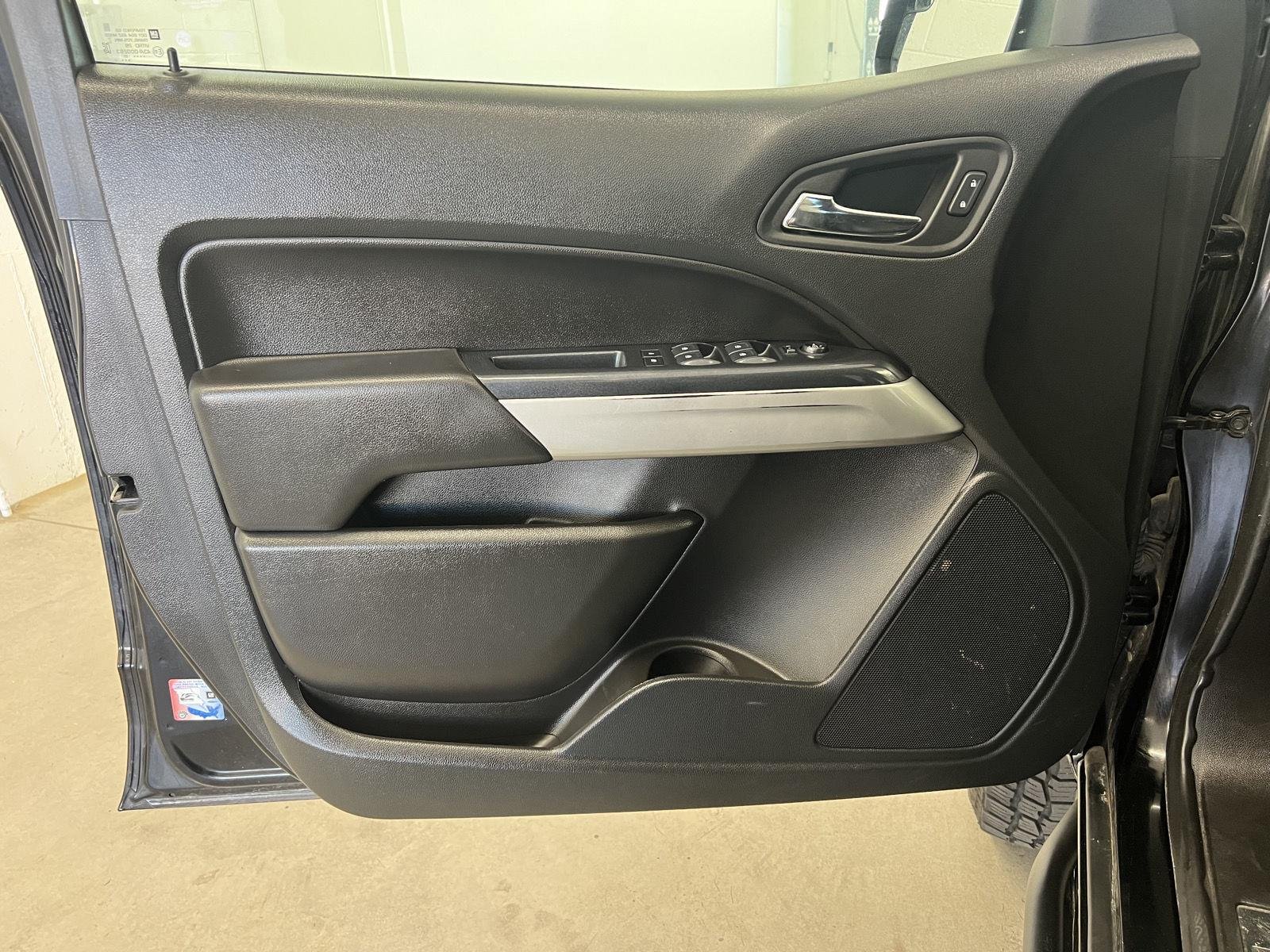 Used 2022 Black Chevrolet 4WD ZR2 image 12