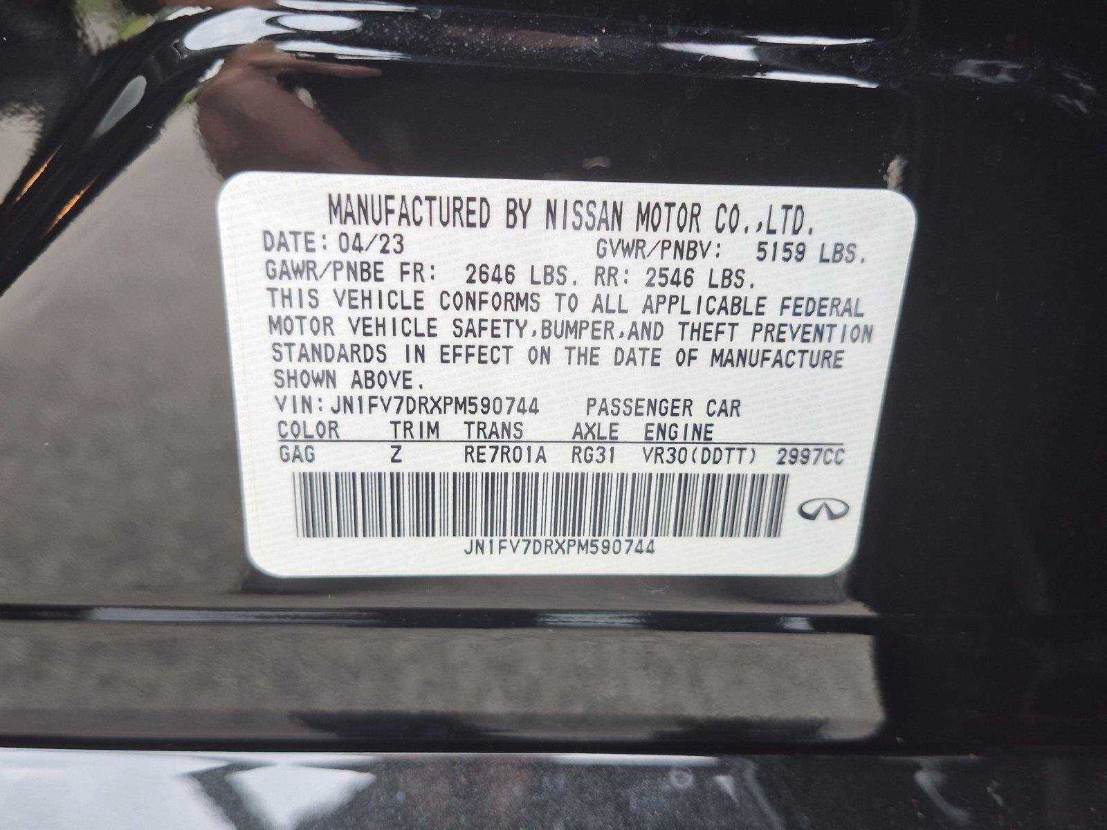 Used 2023 Midnight Black INFINITI RED SPORT 400 image 41