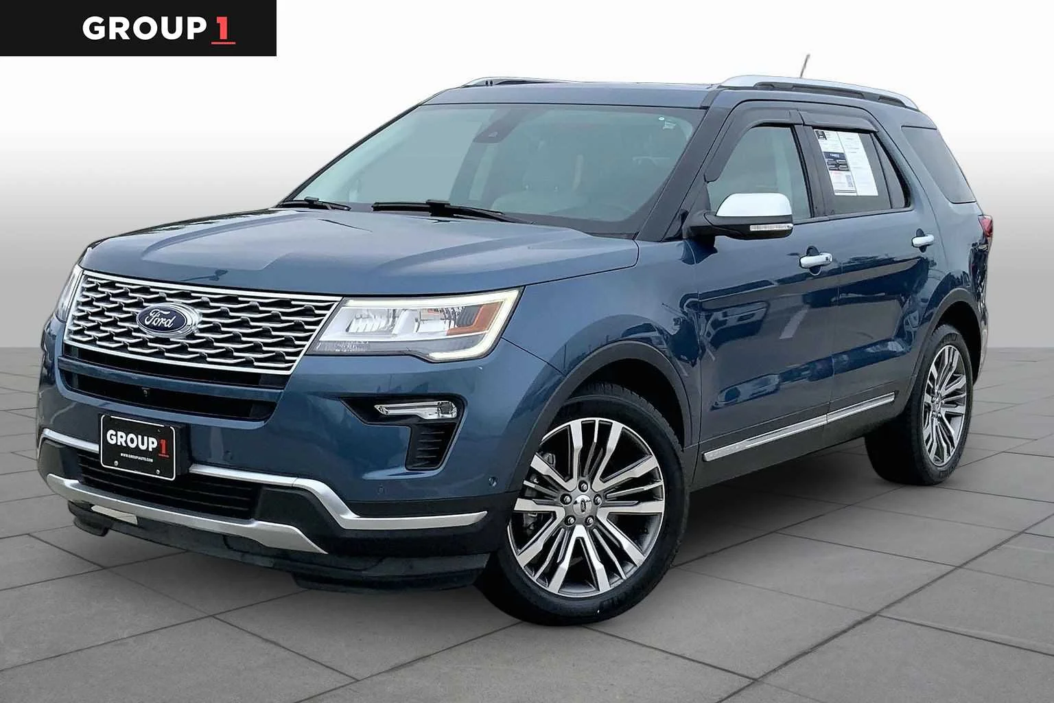 2018 Ford Explorer Platinum 4WD's photo