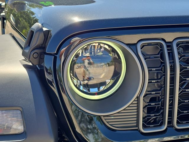 New 2026 Black Clear-Coat Exterior Paint Jeep Sport S image 7
