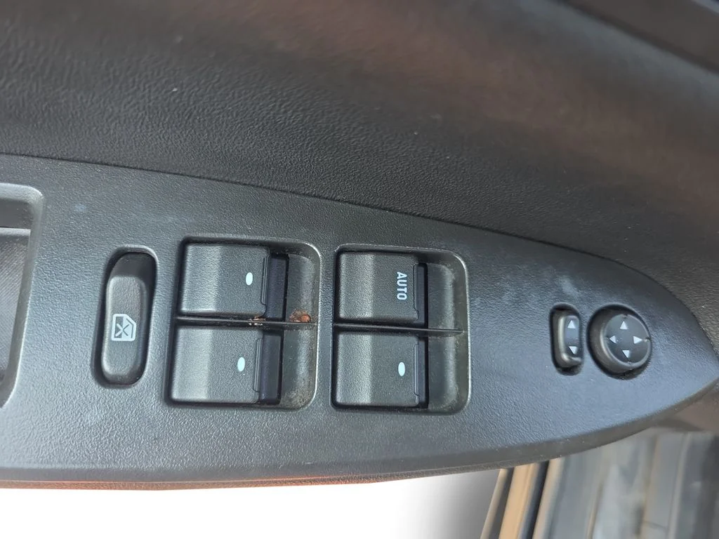 Used 2012 Black Chevrolet LS image 20