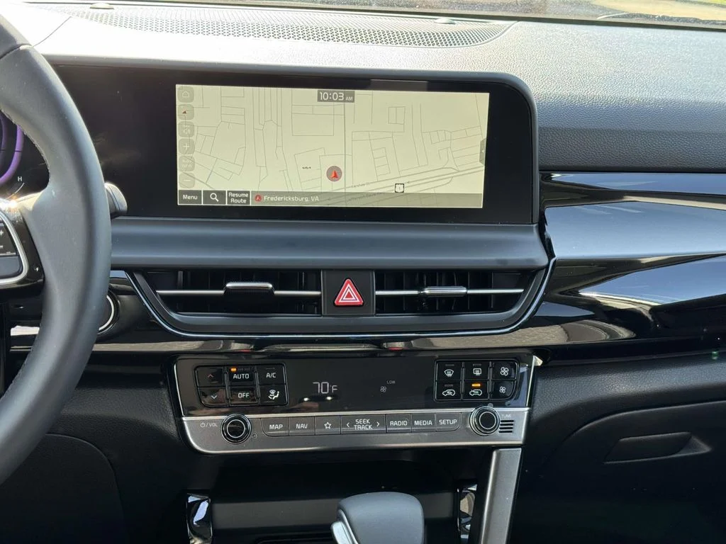 Used 2026 White Kia S image 19