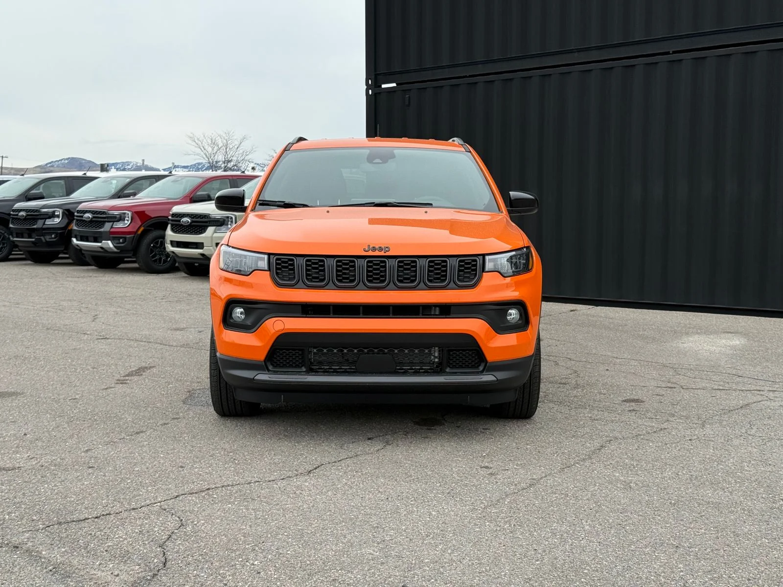 New 2026 Joose Exterior Paint Jeep Latitude image 3