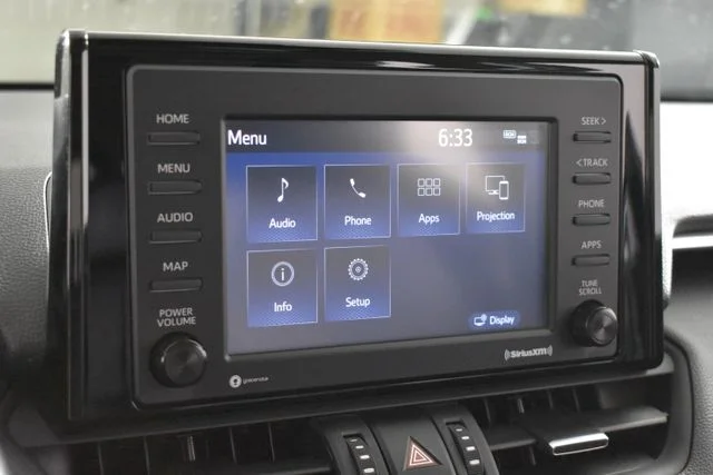 Used 2021 Black Toyota XLE Premium image 28