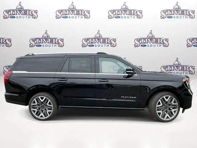 New 2026 Black Ford Platinum image 2