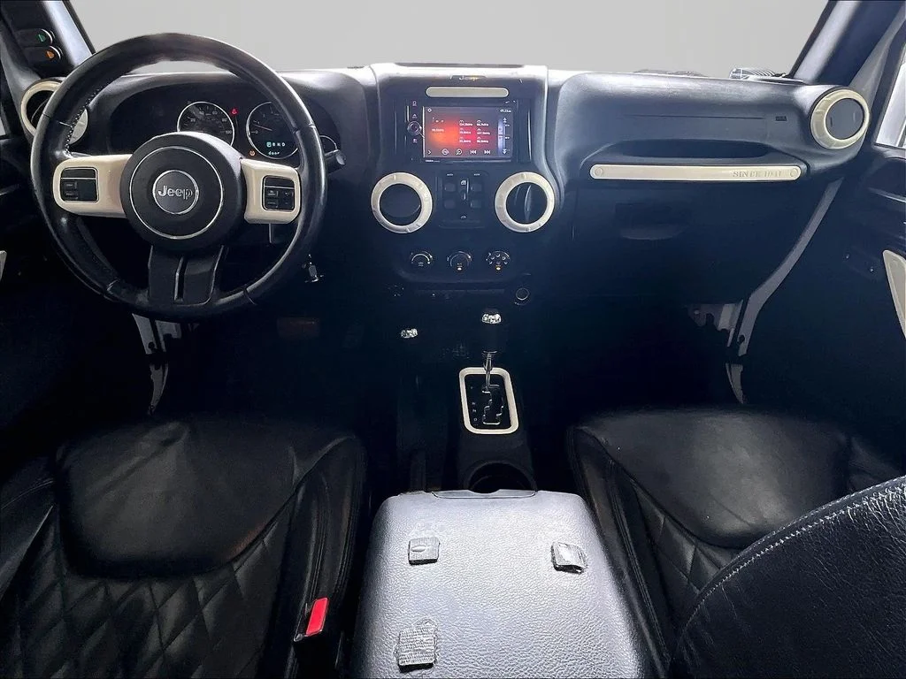 Used 2015 White Jeep Unlimited Sport image 16