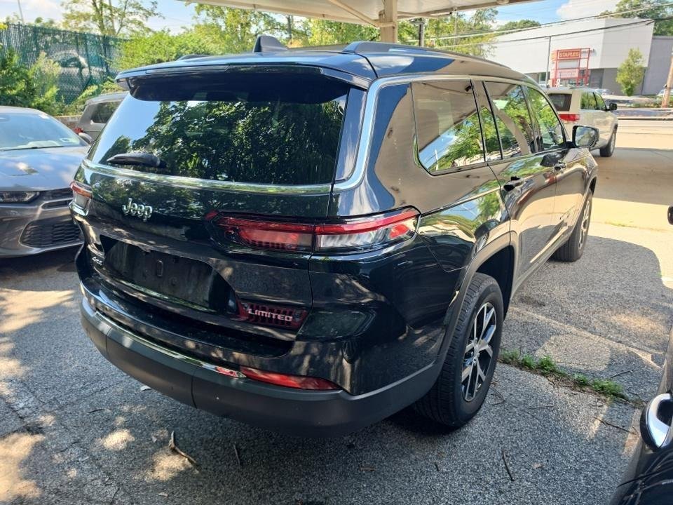 Used 2023 Black Jeep Limited image 4