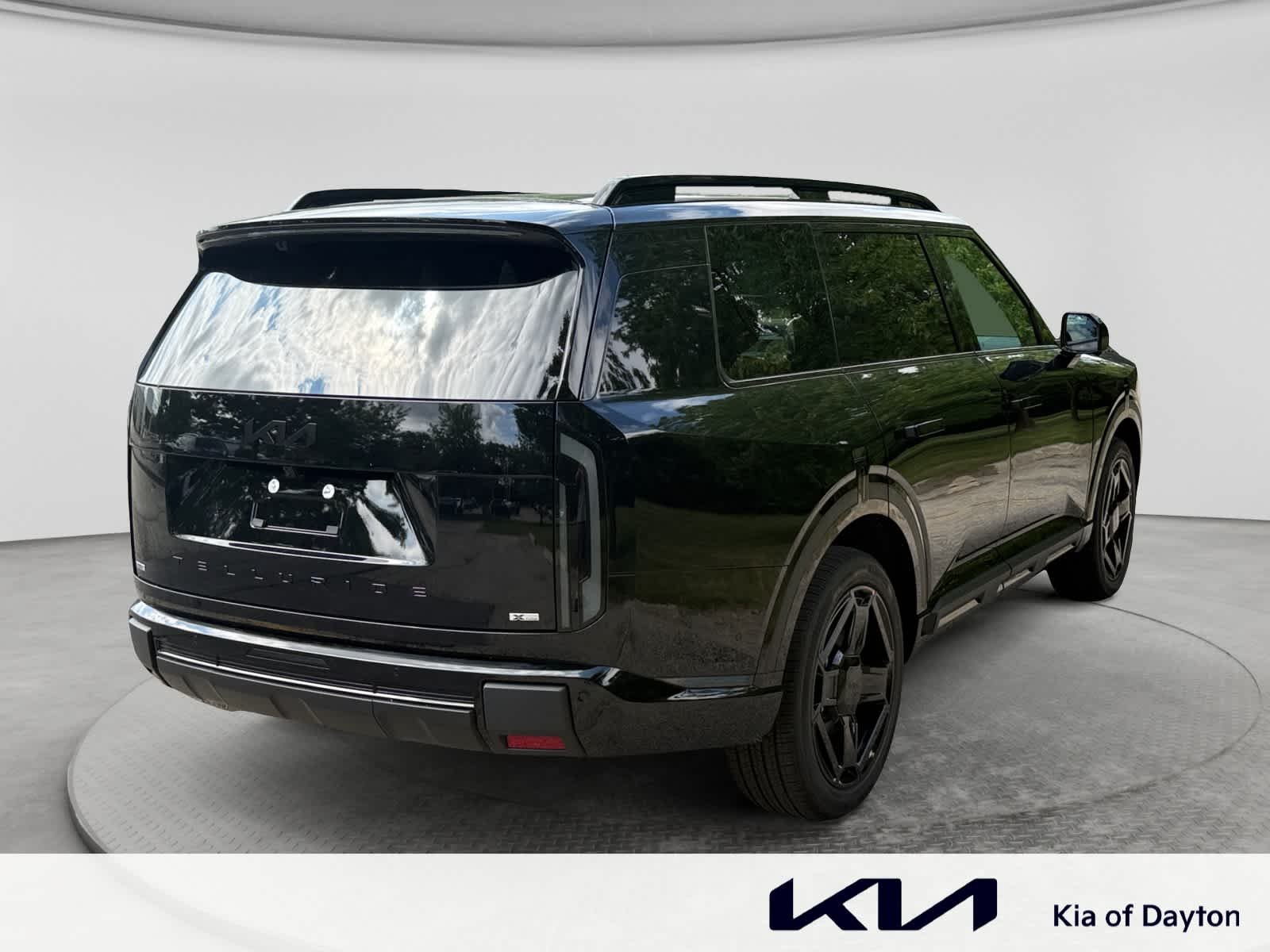 New 2027 Ebony Black Kia X-Line SX-Prestige image 5