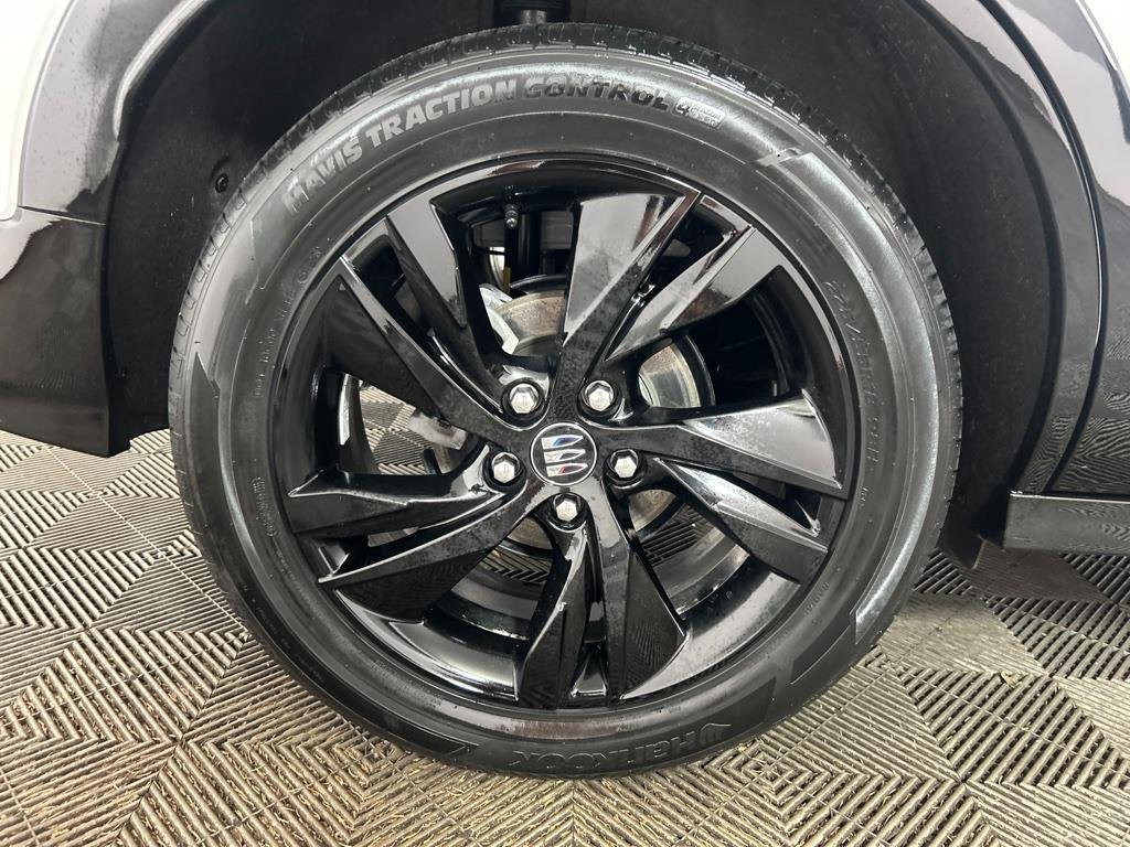 Used 2024 Volcanic Red Tintcoat GMC AT4 image 67