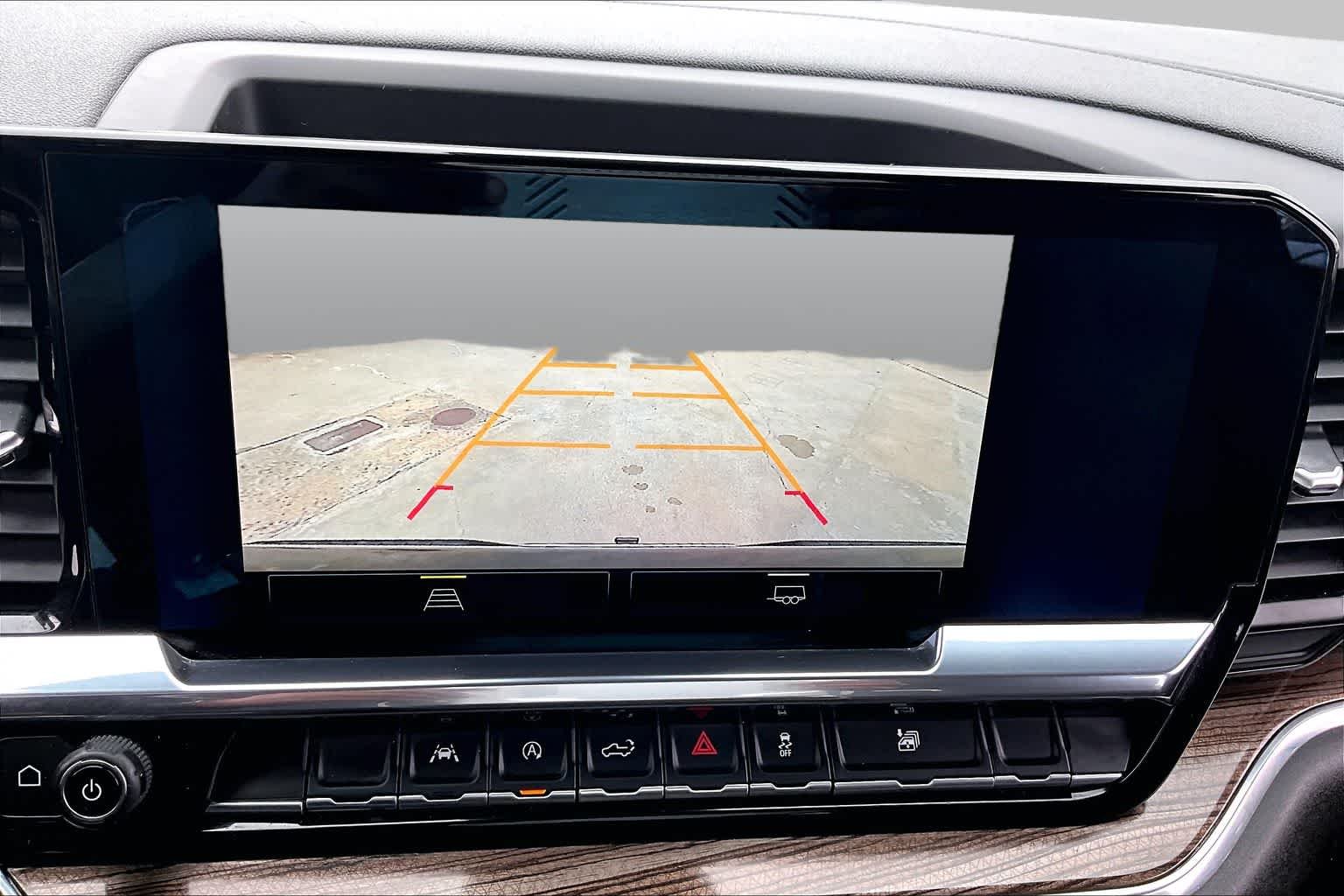 Used 2025 Black Chevrolet LT image 27