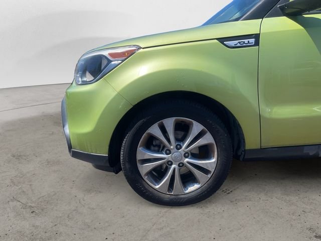 Used 2015 Green Kia Plus image 10