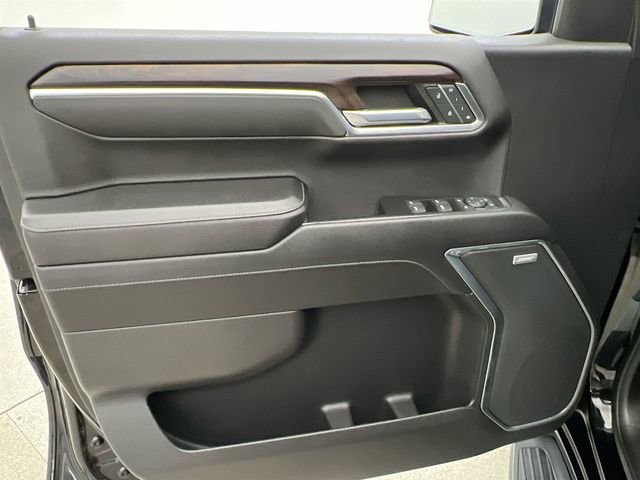2023 GMC Sierra 1500 SLT - Photo 21
