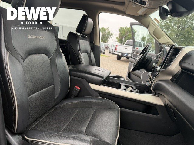 Used 2019 Diamond Black Ram Laramie image 45