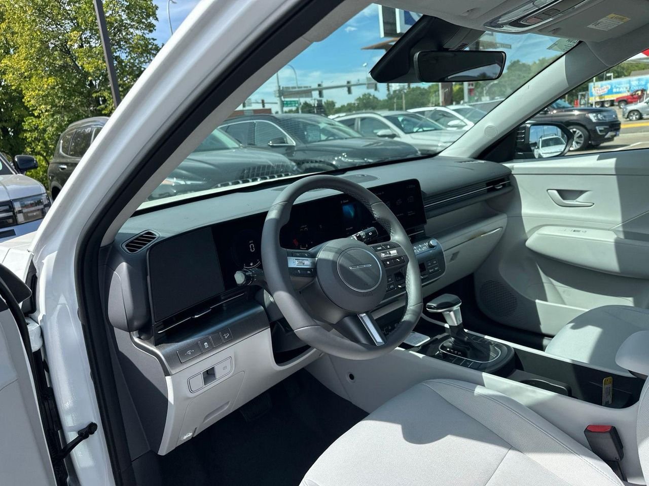 New 2027 White Hyundai SEL Sport AWD image 10