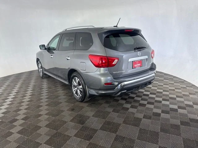 Used 2017 Gray Nissan SL image 7