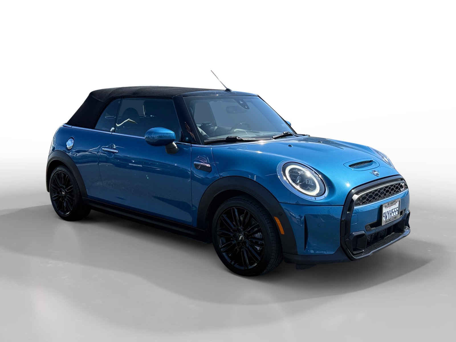 Used 2023 Island Blue Metallic MINI Base image 7