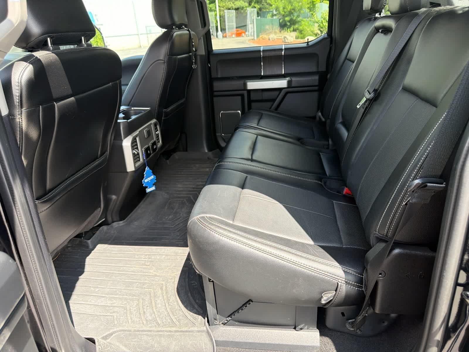 Used 2020 Agate Black Ford LARIAT image 6