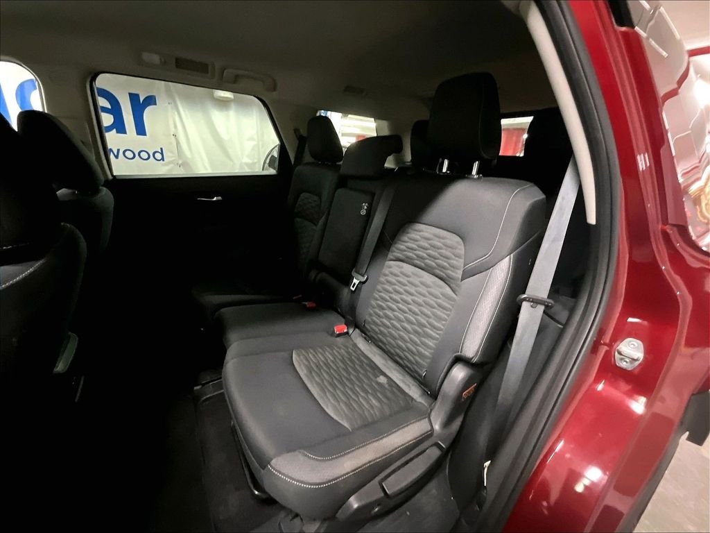 Used 2022 Red Nissan SV image 15