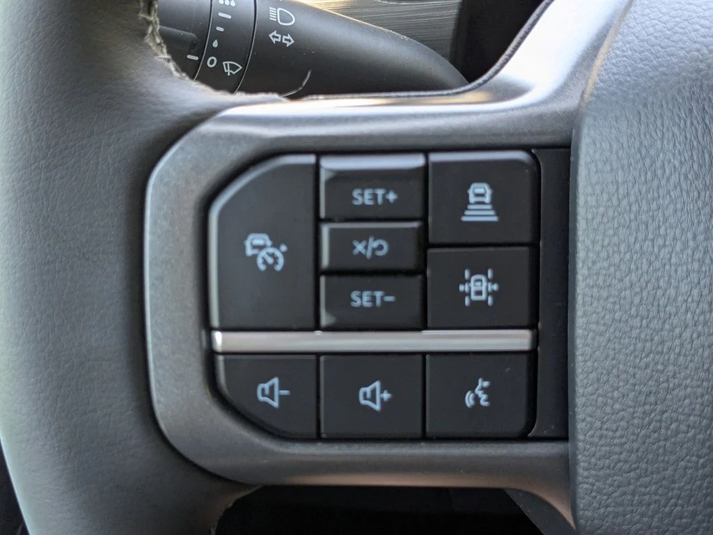 New 2026 Avalanche Ford XLT image 26