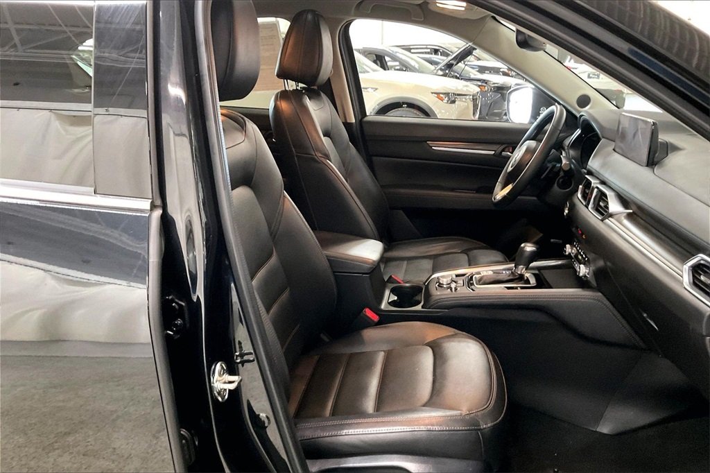 2023 MAZDA CX-5 - Image 5