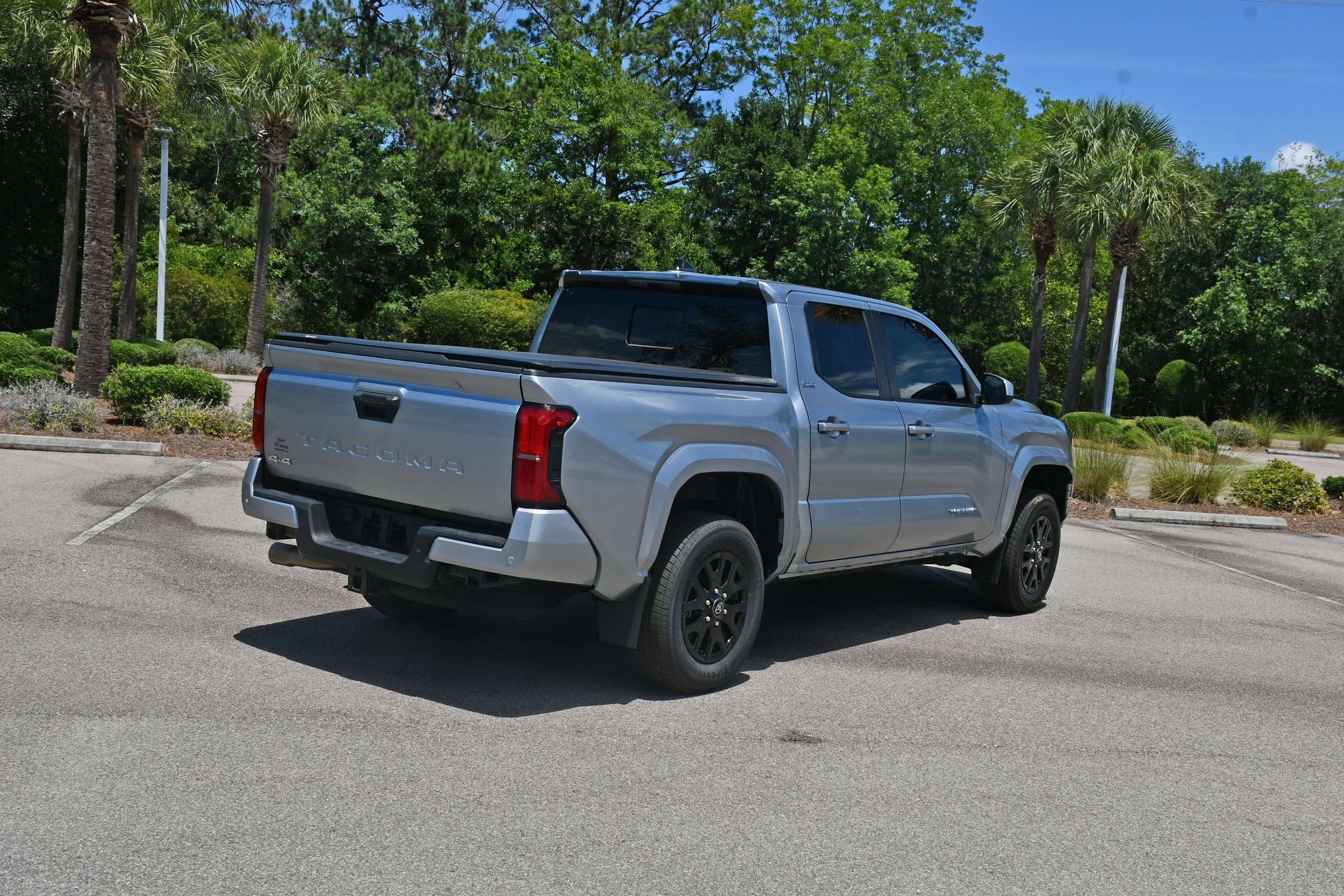 Used 2024 Silver Toyota SR5 image 3