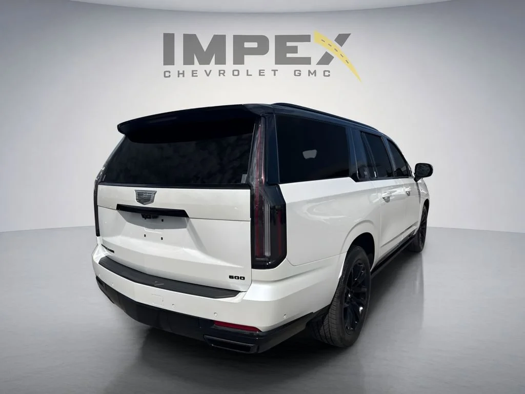 Used 2025 Crystal White Tricoat Cadillac Sport Platinum image 5