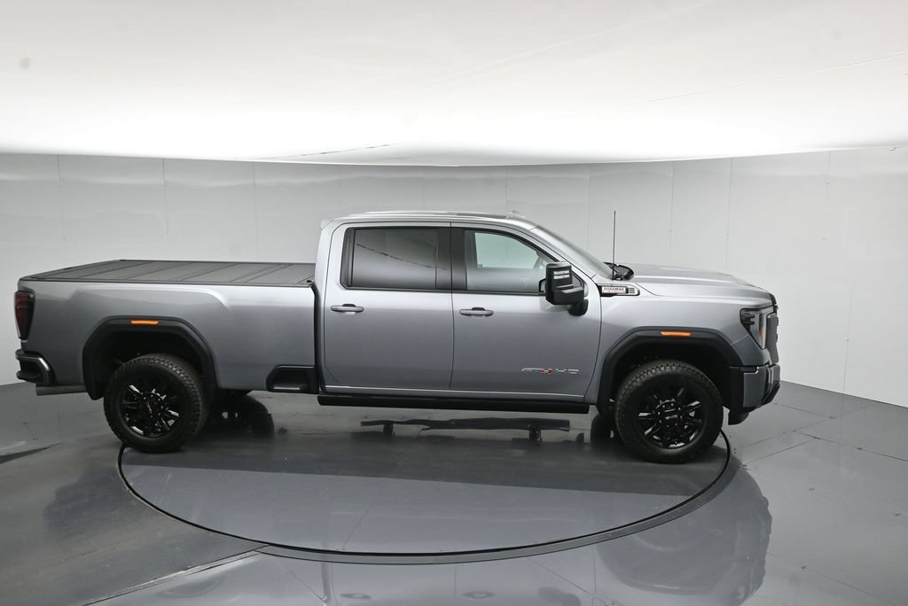 Used 2025 Silver GMC AT4 image 58