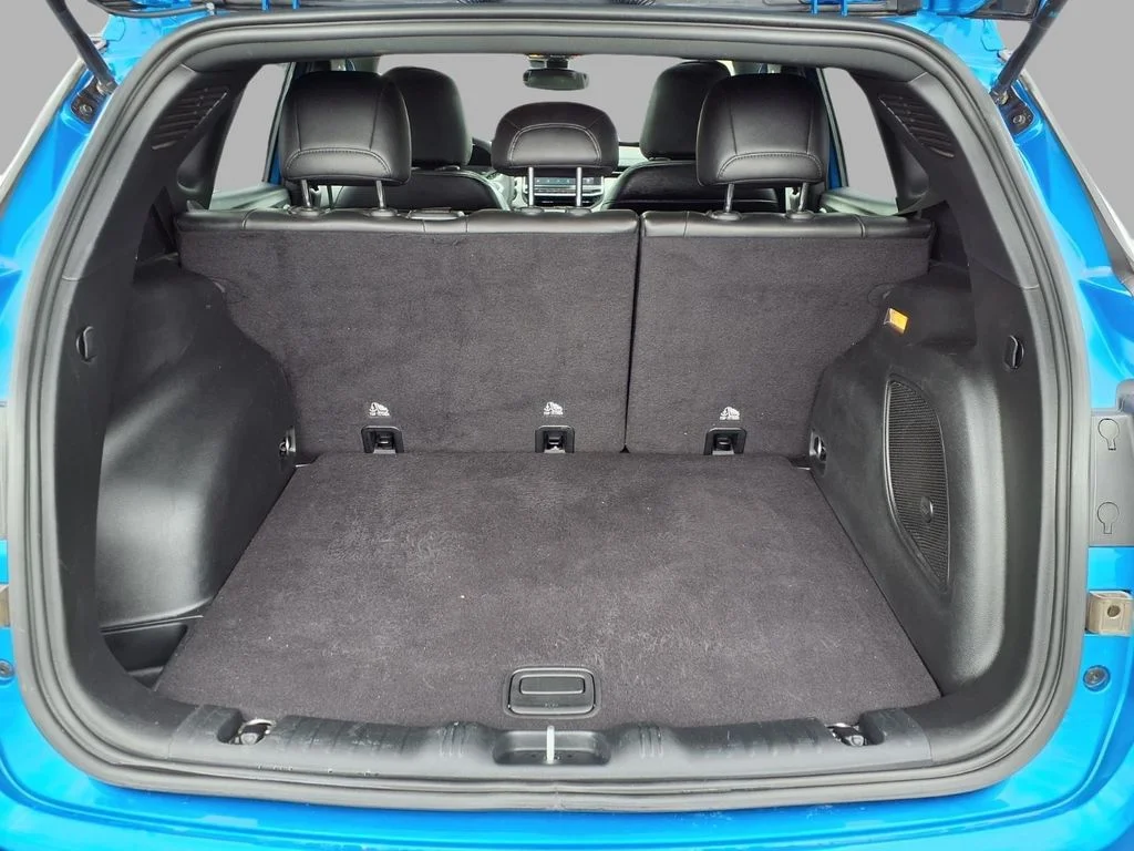 Certified Used 2023 Blue Jeep Latitude image 27