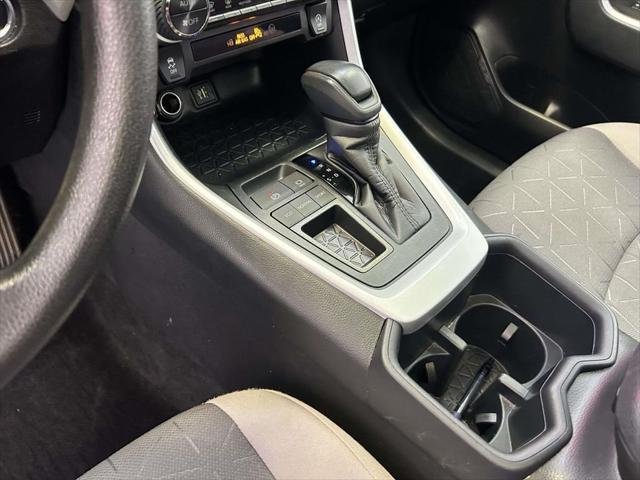 Certified Used 2025 MAGNETIC GRAY MET. Toyota  image 20