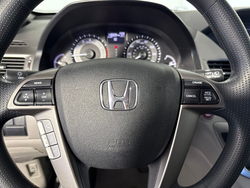 2016 Honda Odyssey SE - Photo 16