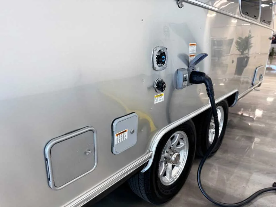 New 2026 SILVER AIRSTREAM  image 12