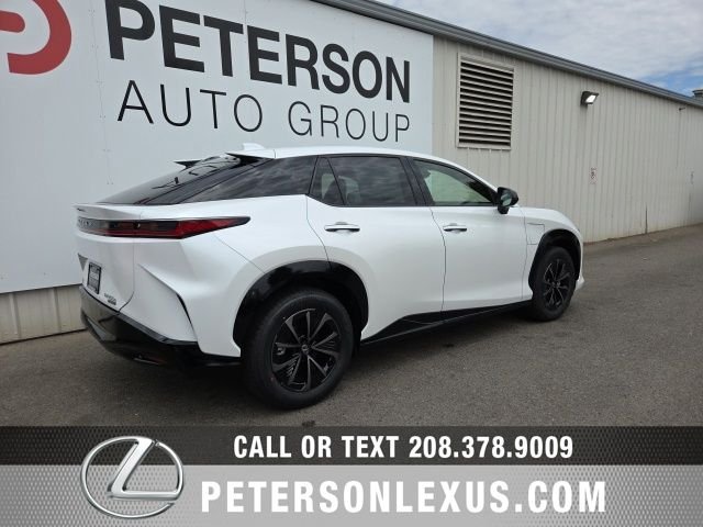 New 2026 Oxygen White Lexus  450e AWD image 4