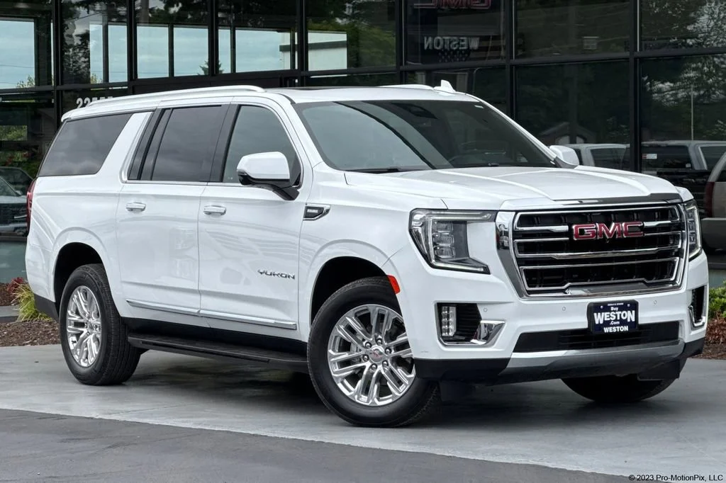 2023 GMC Yukon 4WD SLT's photo