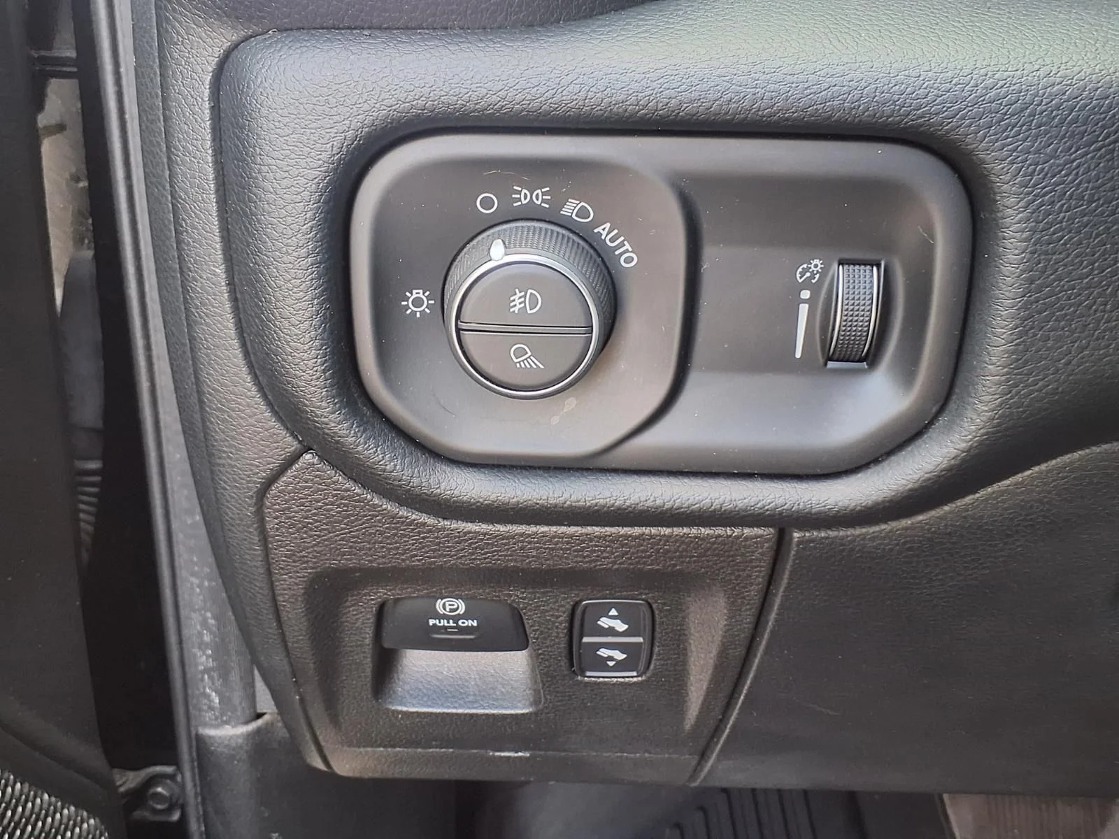Used 2021 Black Ram Big Horn/Lone Star image 21