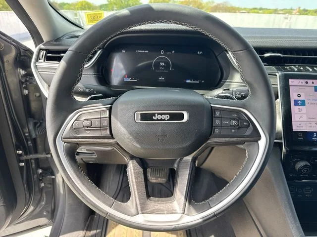 Used 2024 Gray Jeep Limited image 14