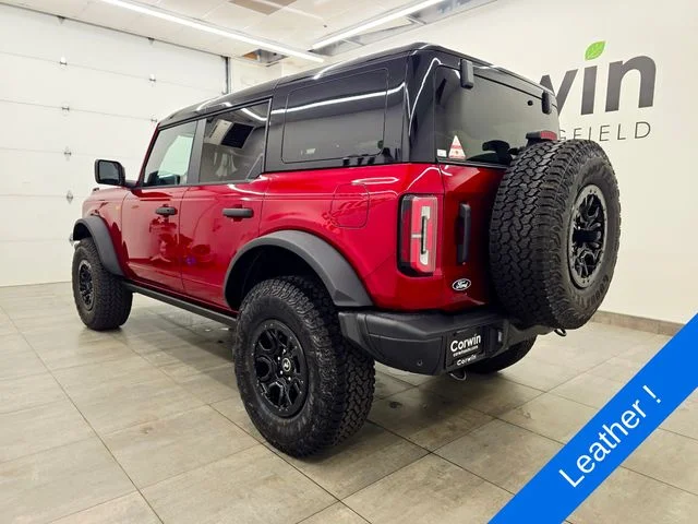 New 2026 Ruby Red Metallic Tinted Clearcoat Ford Badlands® image 3